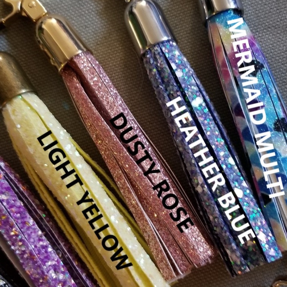 TASSELS!! Chunky Glitter awesome keychain tassels! - Picture 5 of 9